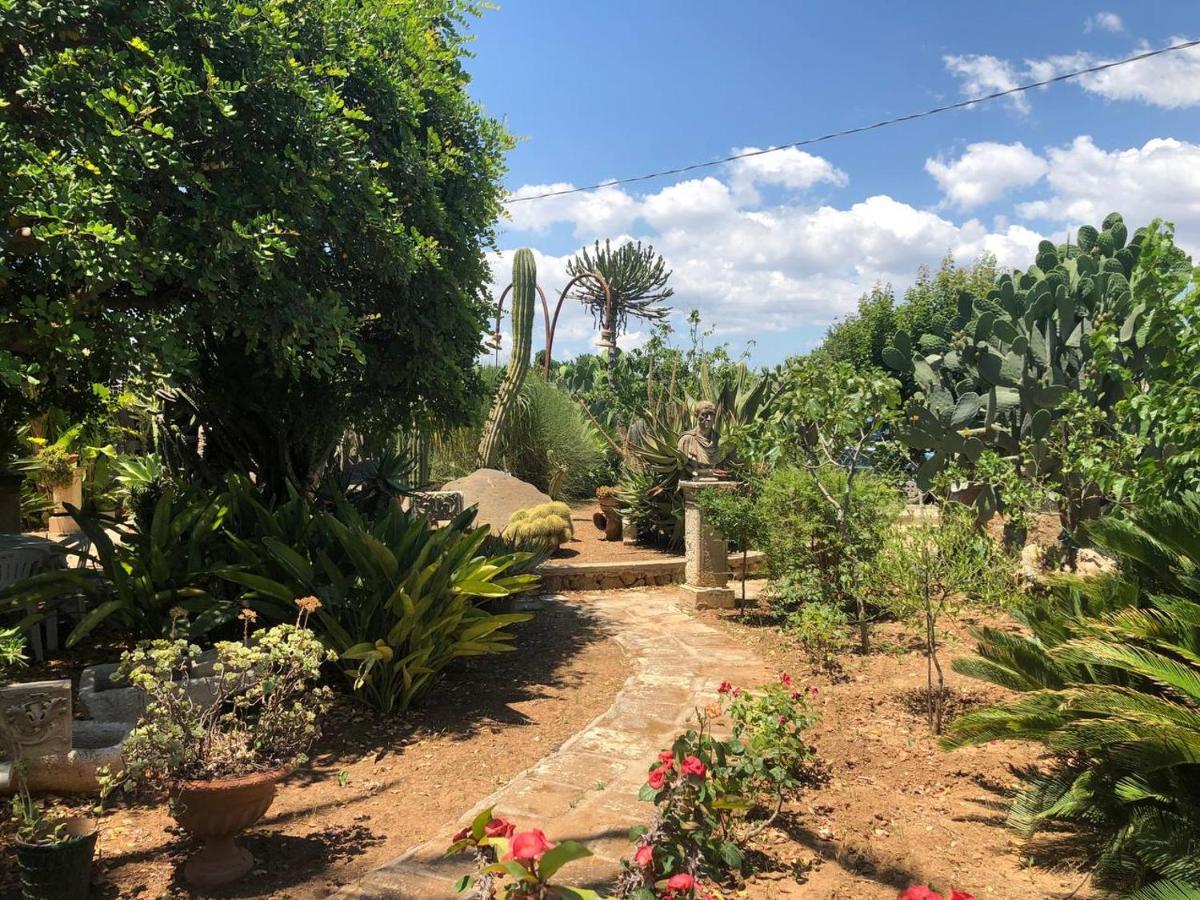 Villa Yucca Avola Bagian luar foto